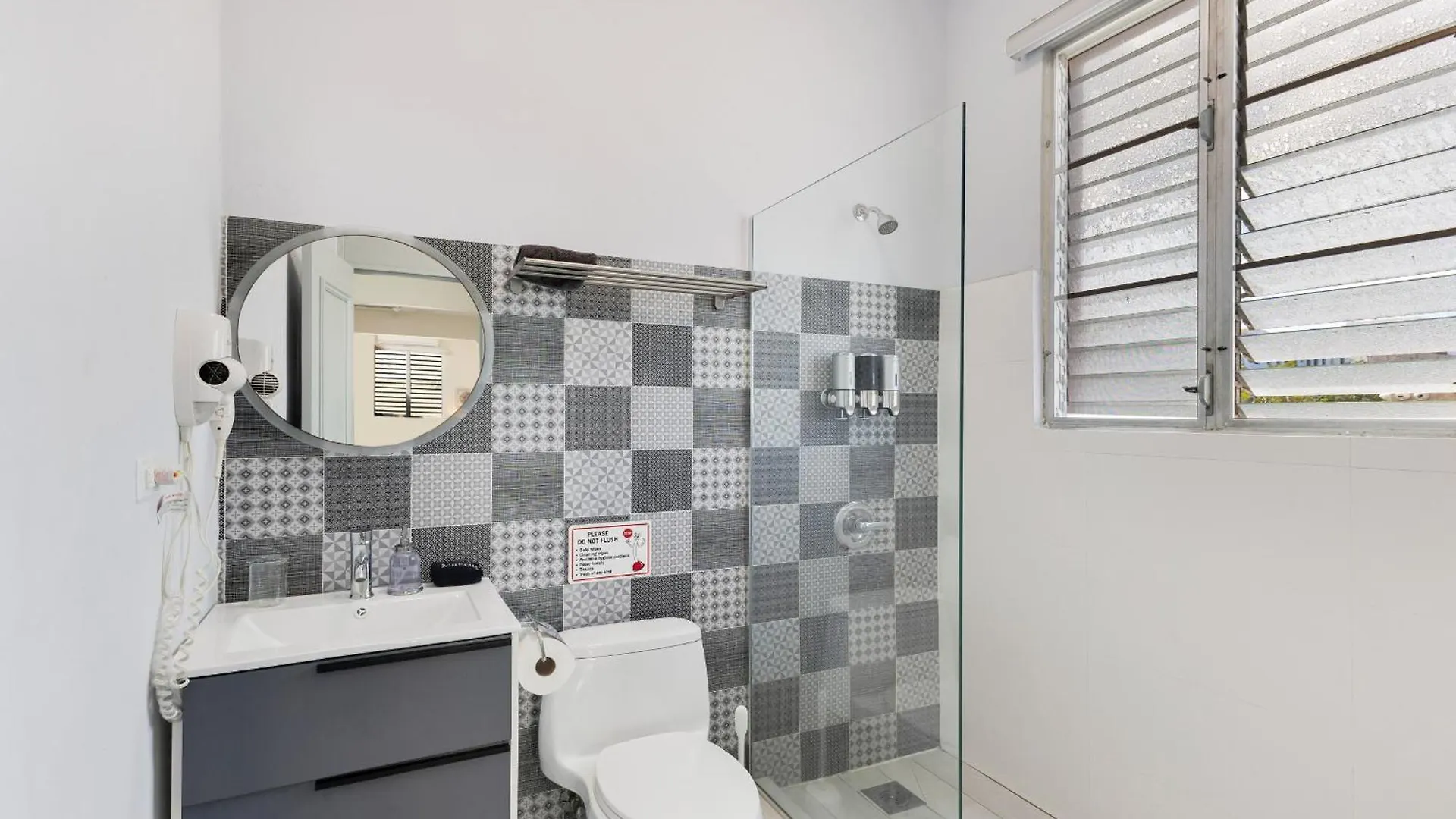 Miramar Cozy Escape For 4 Guests Apartment San Juan 0*,