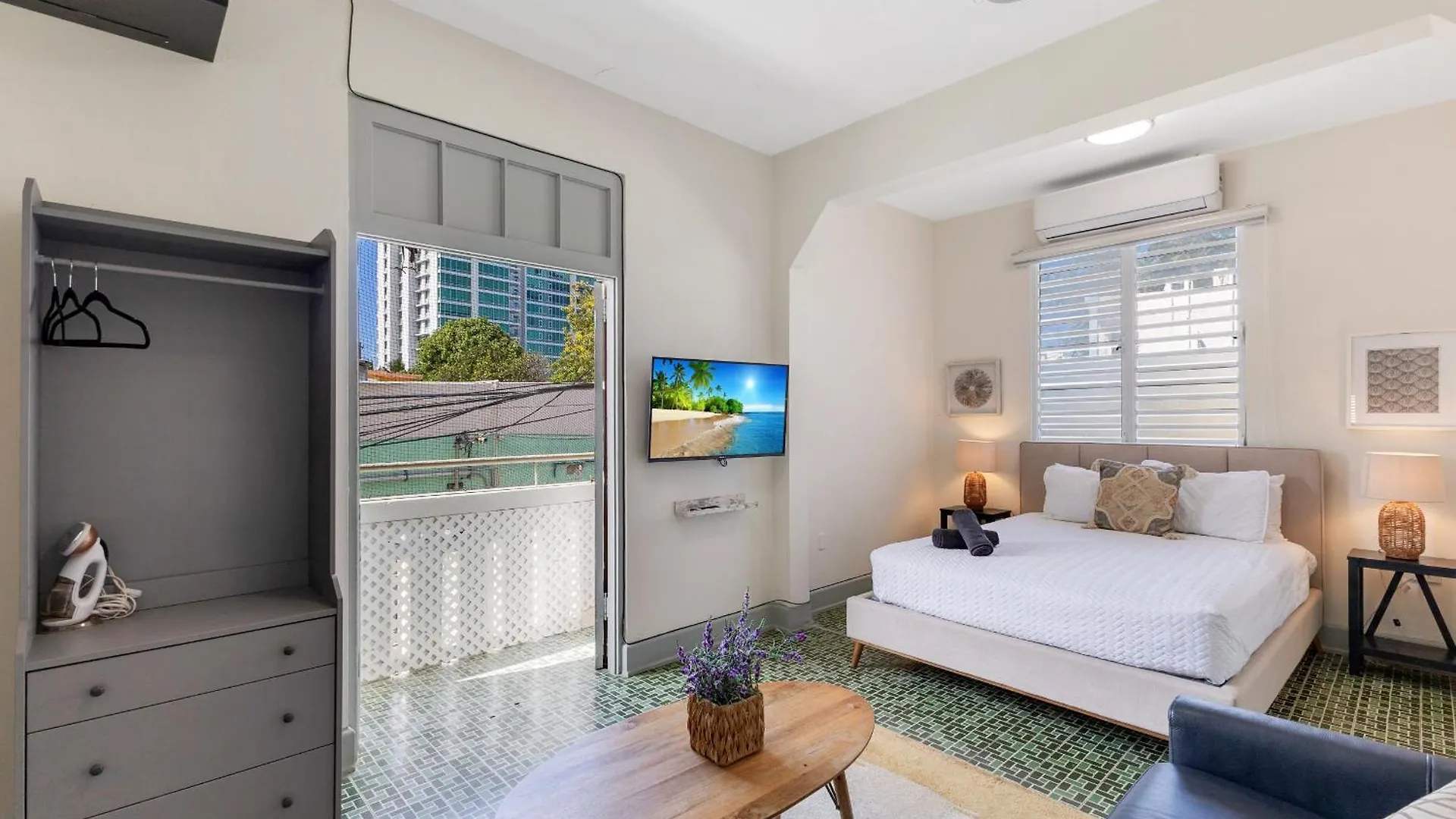 Miramar Cozy Escape For 4 Guests Apartment San Juan