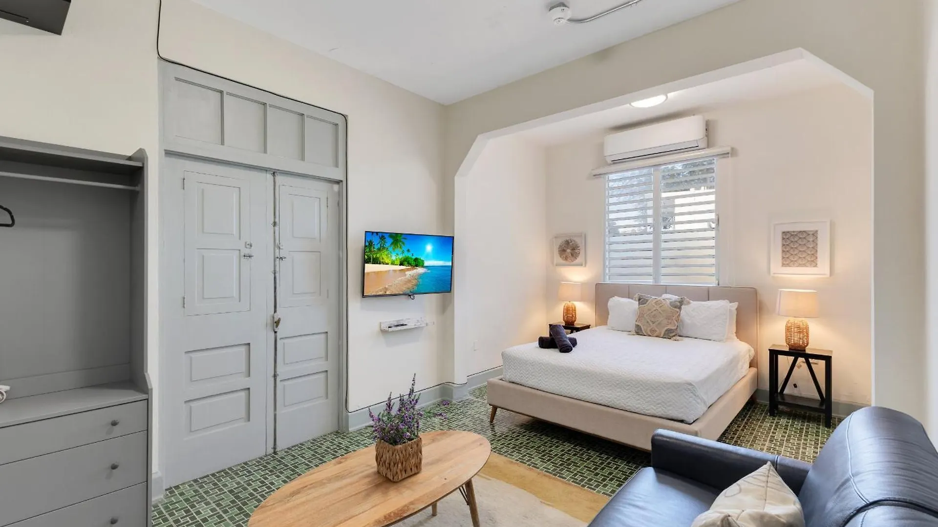 Miramar Cozy Escape For 4 Guests Apartment San Juan